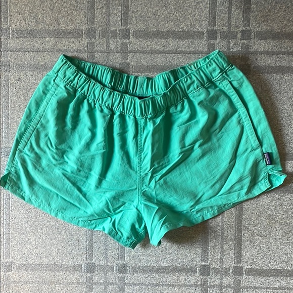 Patagonia Barely Baggies - Picture 1 of 2